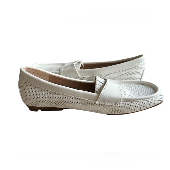 Boston Design Studio Sz 7M White Round Toe Driving Loafers Flats Women 91274 - Picture 6 of 10